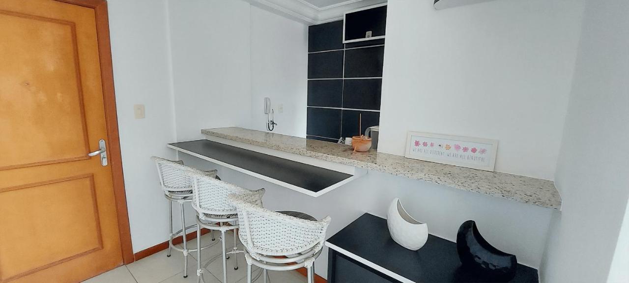 Coond0105 - Ondina Apartamento Salvador